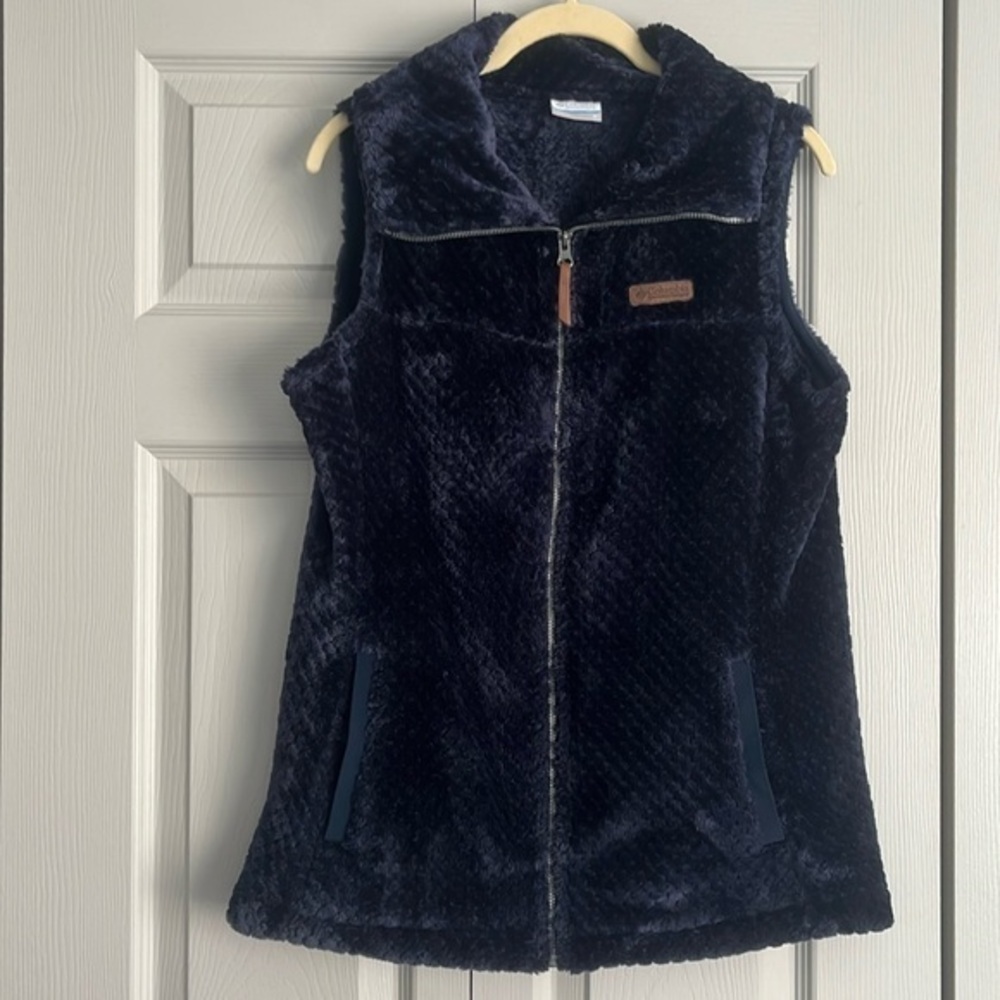 Columbia Women’s Fuzzy Cowl Neck Vest Navy Blue Size Medium
